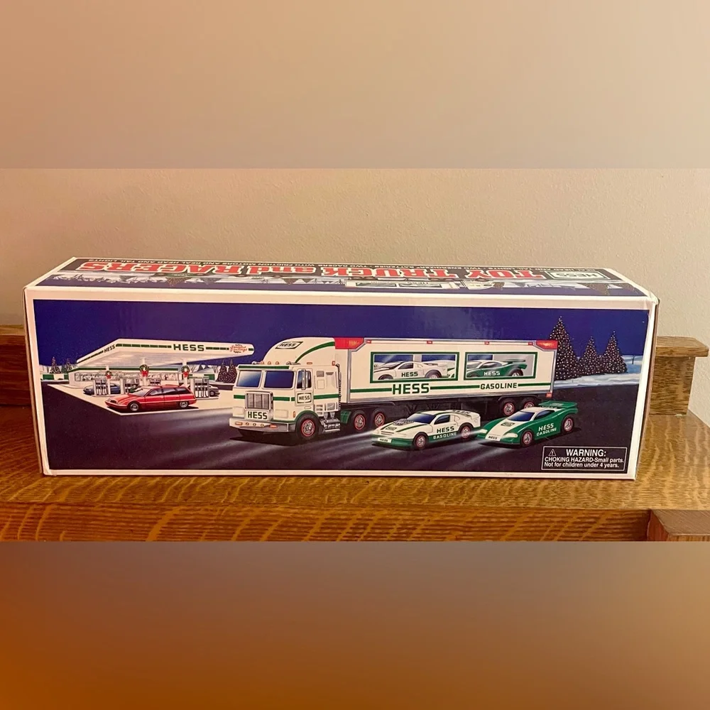 1997 Hess Truck & Racers – Brand New in Box NIB – Lights Vintage Collectible